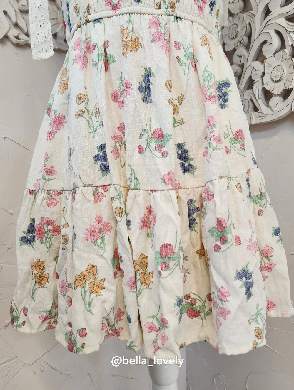 Adorable Spring Lace Strapped Ivory Floral Tie-Shoulder Sundress - Picture 4 of 9